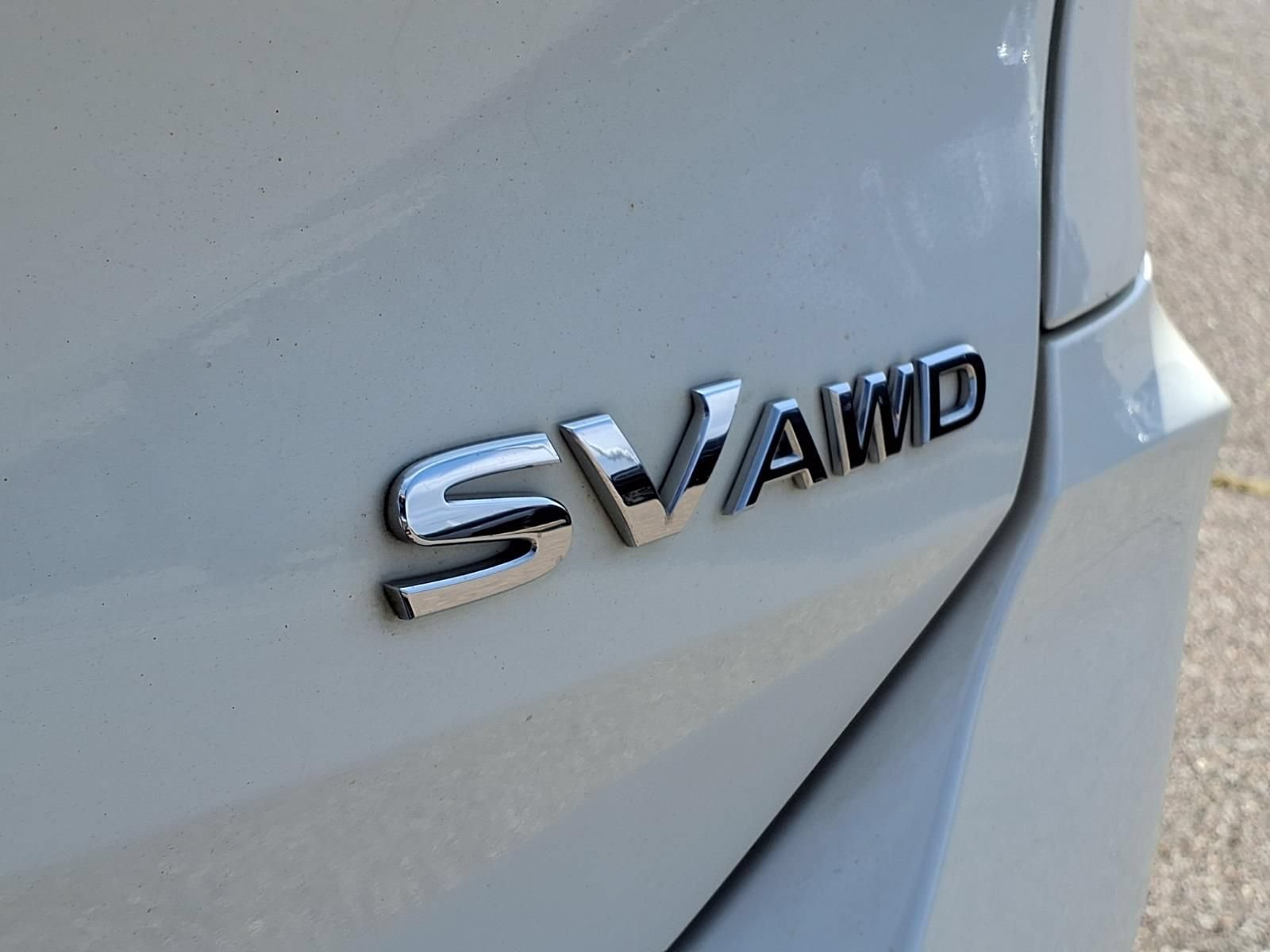 Used 2017 Nissan Rogue SV AWD/4WD image 10