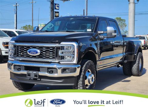 Used 2025 Ford F350 Lariat w/ Lariat Ultimate Package AWD/4WD image 3