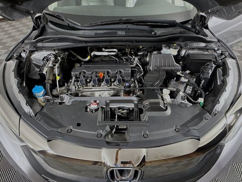 Used 2020 Honda HR-V LX image 8