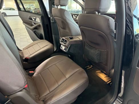 Used 2021 Mercedes-Benz GLS 450 4MATIC w/ Warmth & Comfort Package image 17