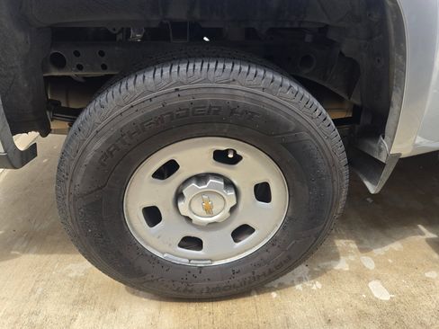 Used 2016 Chevrolet Colorado W/T RWD image 10