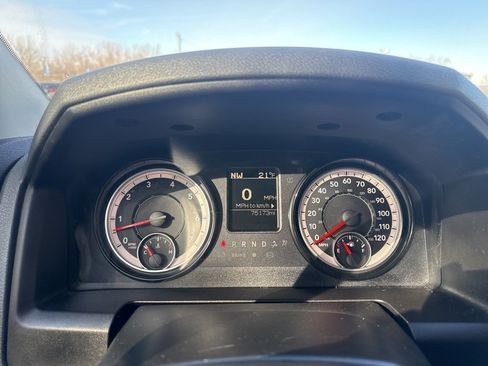 Used 2019 RAM 1500 Classic Warlock image 22