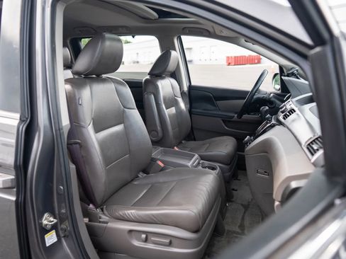 Used 2015 Honda Odyssey EX-L image 15