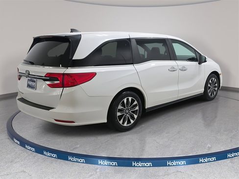 Used 2024 Honda Odyssey EX-L image 6