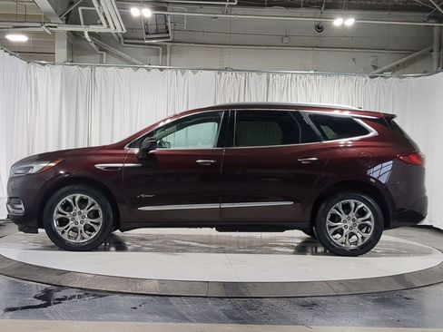 Used 2021 Buick Enclave Avenir w/ Avenir Technology Package image 14