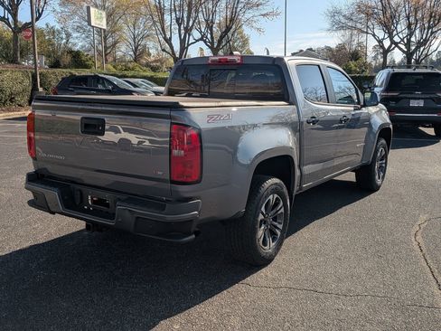 Used 2022 Chevrolet Colorado Z71 image 9