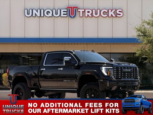 Used 2024 GMC Sierra 2500 Denali Ultimate w/ Max Trailering Package AWD/4WD image 1