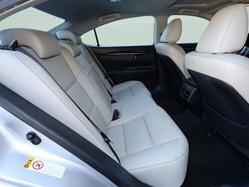 Used 2014 Lexus ES 350 image 15