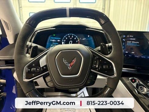 Used 2025 Chevrolet Corvette Z06 w/ Stealth Interior Trim Package RWD image 6