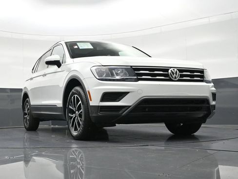 Used 2021 Volkswagen Tiguan SEL image 30