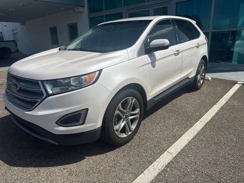 Used 2018 Ford Edge Titanium w/ Technology Package FWD image 1