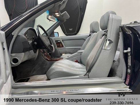 Used 1990 Mercedes-Benz 300 SL image 28