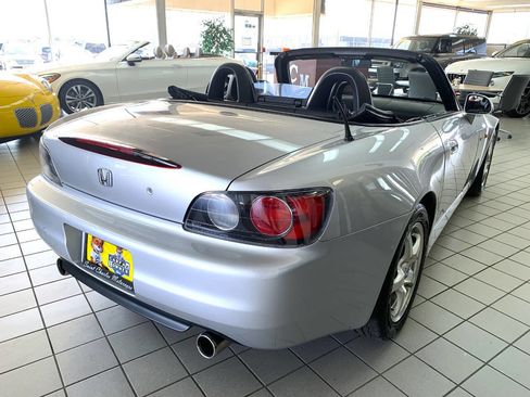 Used 2002 Honda S2000 image 6
