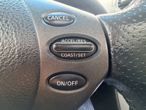 Used 2011 Nissan Altima 2.5 S w/ 2.5S Premium Pkg FWD image 11
