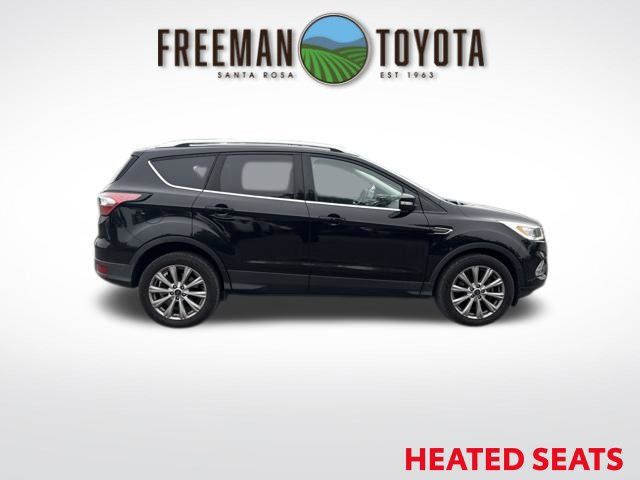 Used 2017 Ford Escape Titanium w/ Equipment Group 301A AWD/4WD image 4