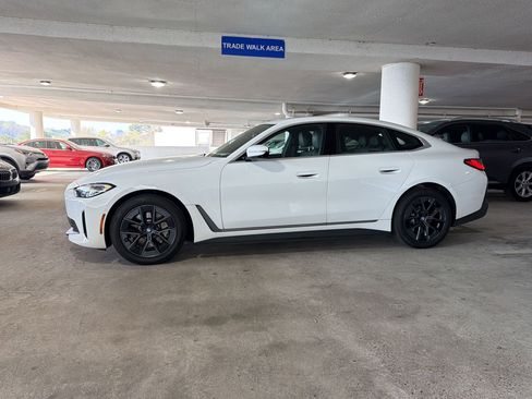 Used 2023 BMW i4 eDrive35 w/ Premium Package image 2