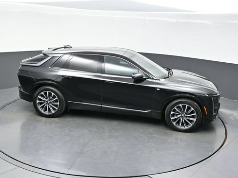 Certified 2024 Cadillac Lyriq Sport w/ LPO, Floor Liner Package AWD/4WD image 38