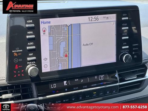Certified 2023 Toyota Sienna Limited AWD/4WD image 35