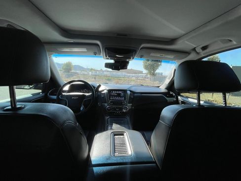 Used 2017 Chevrolet Suburban Premier AWD/4WD image 15