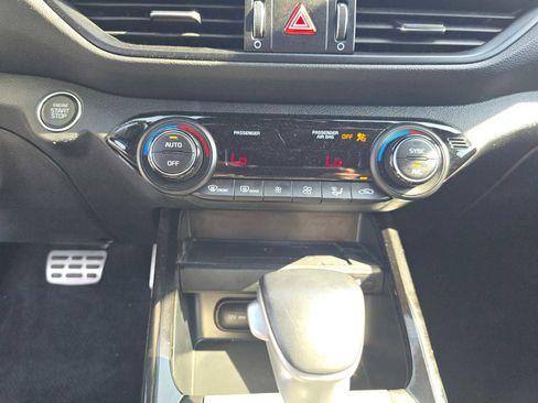 Used 2024 Kia Forte GT-Line w/ GT-Line Premium Package image 29