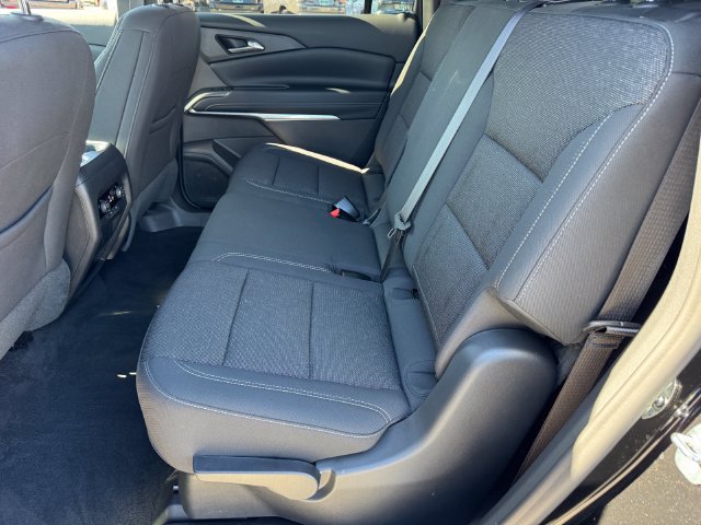Certified 2026 Chevrolet Traverse LT FWD image 12