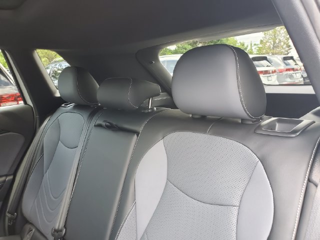 New 2026 Volkswagen Tiguan SE R-Line AWD/4WD image 9