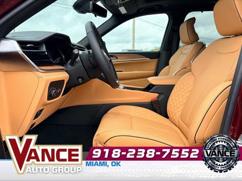 New 2026 Jeep Grand Cherokee L Summit w/ Obsidian Package AWD/4WD image 12