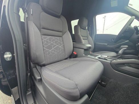 New 2026 Nissan Frontier SV w/ SV Convenience Package image 12