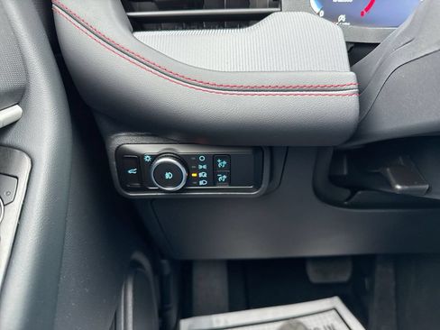 New 2026 Ford Explorer ST-Line w/ ST-Line Street Pack AWD/4WD image 19