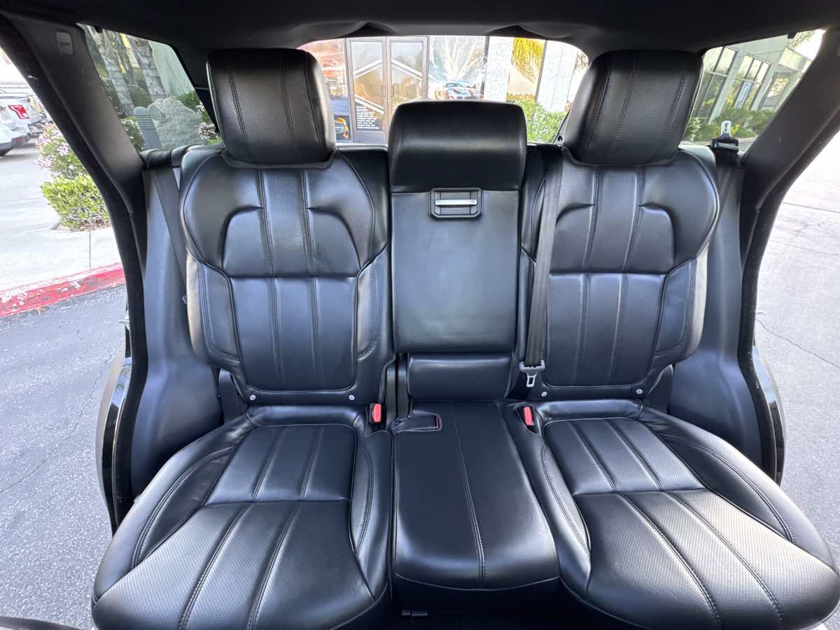 Used 2016 Land Rover Range Rover Sport HSE AWD/4WD image 23