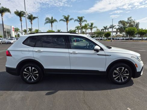 Used 2022 Volkswagen Tiguan S FWD image 4