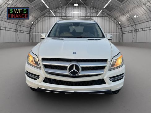 Used 2015 Mercedes-Benz GL 450 4MATIC w/ Appearance Package image 8