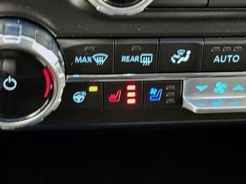 New 2026 Ford F250 Lariat w/ Chrome Package image 21