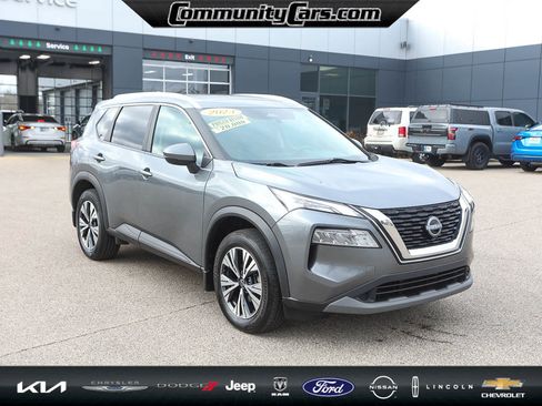 Used 2023 Nissan Rogue SV w/ SV Premium Package image 10