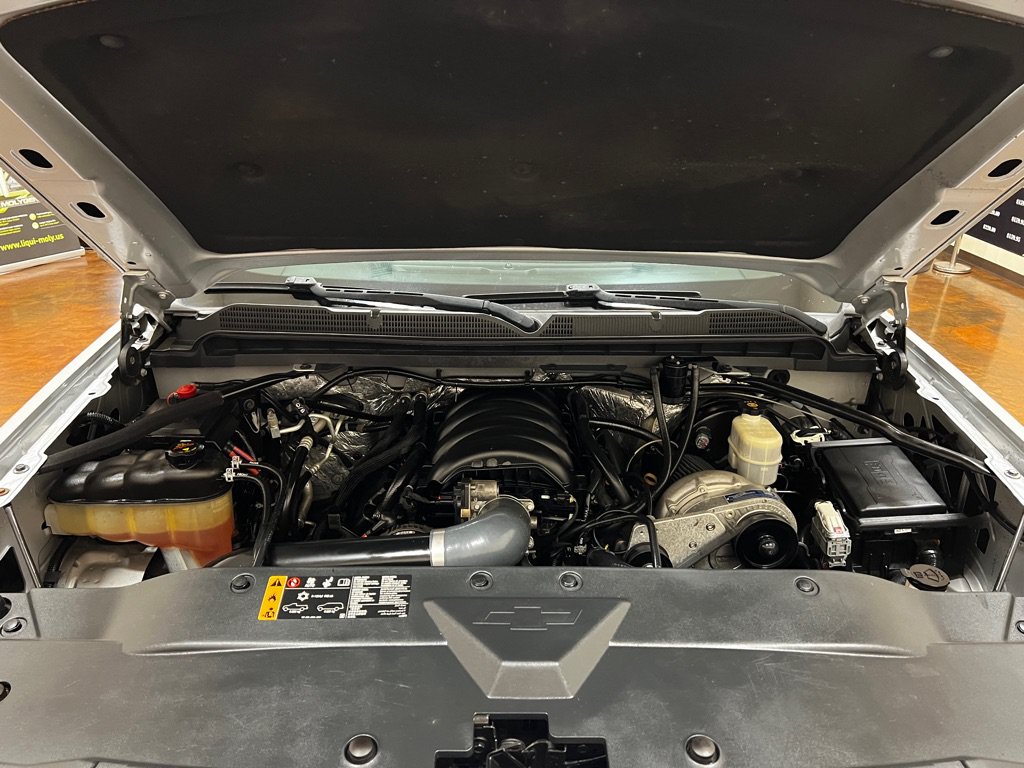 Used 2017 Chevrolet Silverado 1500 LT w/ Max Trailering Package AWD/4WD image 11
