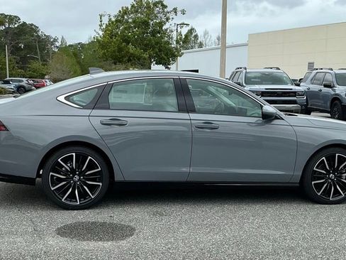 New 2026 Honda Accord Touring image 11