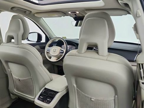 Used 2021 Volvo XC90 T6 Inscription w/ Climate Package image 28