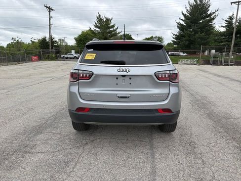 Used 2024 Jeep Compass Limited AWD/4WD image 6