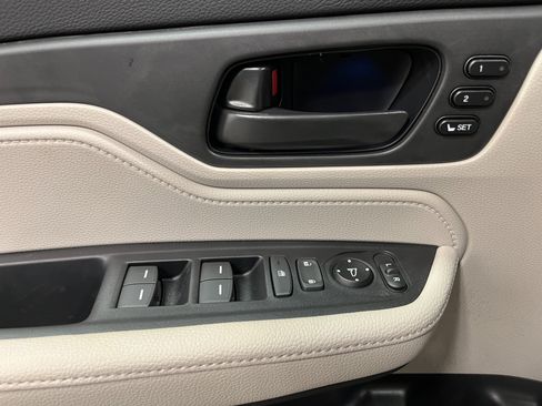 New 2026 Honda Odyssey EX-L image 13