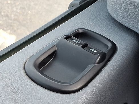 Certified 2019 Ford Transit 250 250 w/ Exterior Upgrade Package image 24