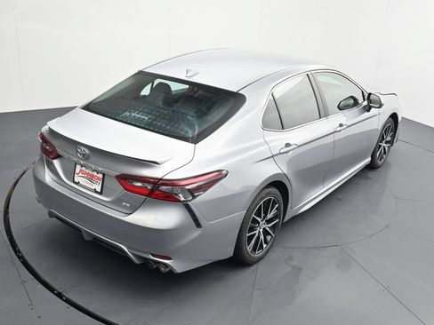 Used 2024 Toyota Camry SE FWD image 30