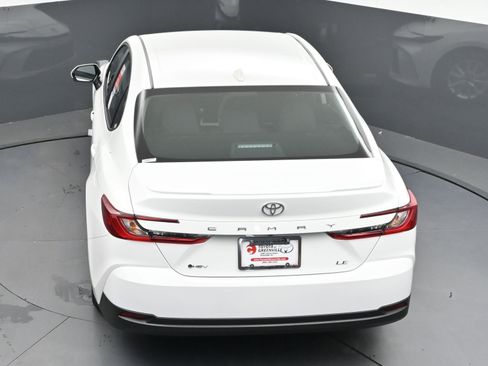 Certified 2025 Toyota Camry LE w/ Convenience Package image 32