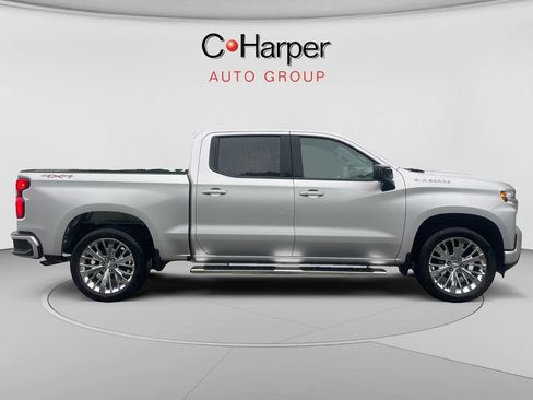 Certified 2022 Chevrolet Silverado 1500 RST w/ Convenience Package II AWD/4WD image 2