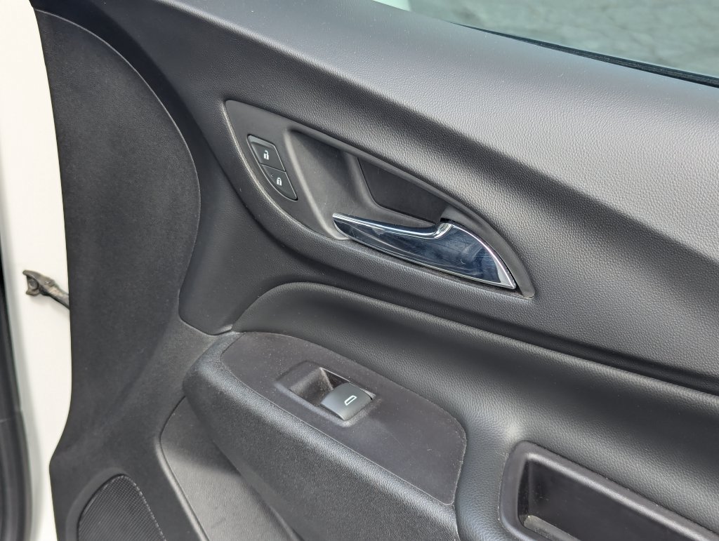 Used 2019 Chevrolet Equinox Premier AWD/4WD image 37