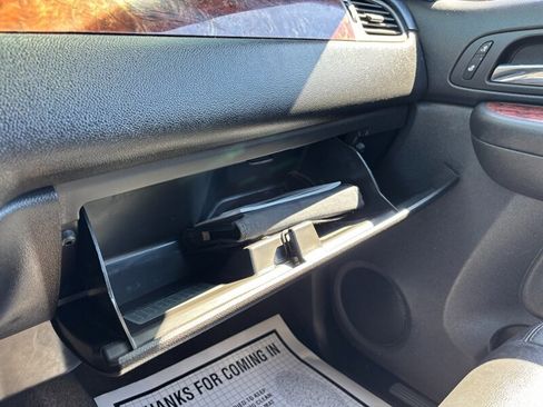 Used 2008 Chevrolet Avalanche LT w/ LT Preferred Equipment Group image 21