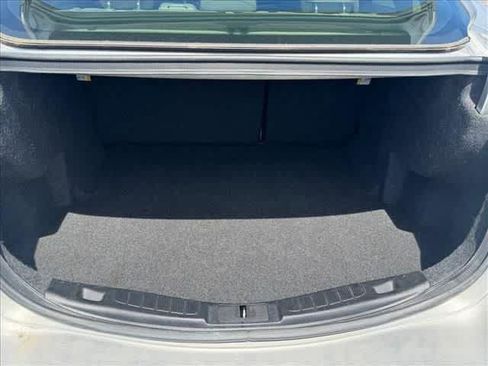 Used 2018 Ford Fusion SE w/ Fusion SE Technology Package FWD image 22