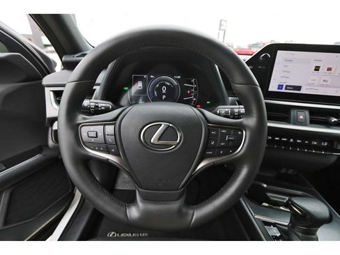 Used 2024 Lexus UX 250h F Sport FWD image 14