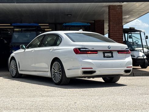 Used 2022 BMW 750Li xDrive AWD/4WD image 6