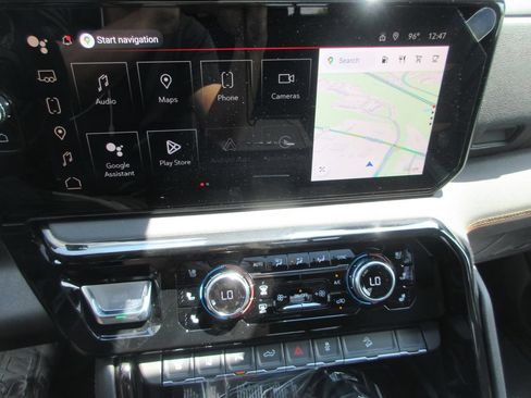 New 2026 GMC Sierra 2500 AT4 w/ AT4 Premium Plus Package AWD/4WD image 20