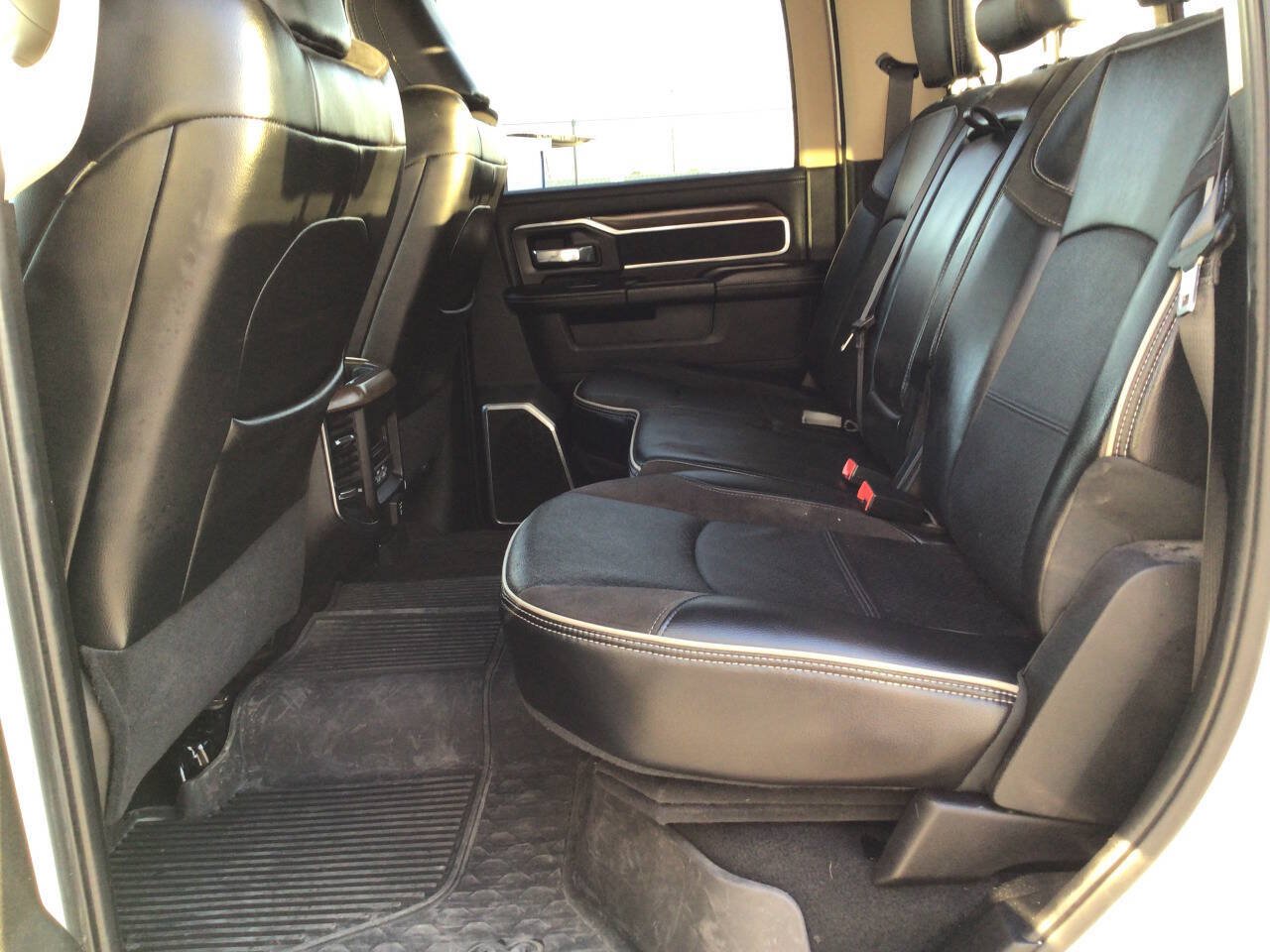 Used 2022 RAM 2500 Laramie AWD/4WD image 30